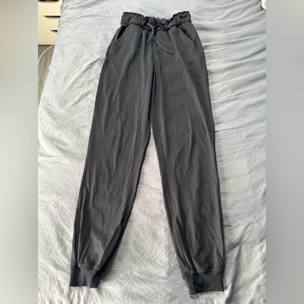 Lululemon Stretch High-Rise Jogger 30”